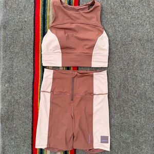 Lululemon Athletica Brown and Pink Set size 6